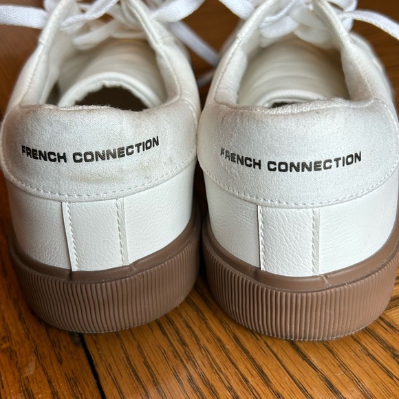 French Connection Becka Two Tone Creamy White & Brown Bottom Sneakers Size 8.5 - Picture 2 of 8